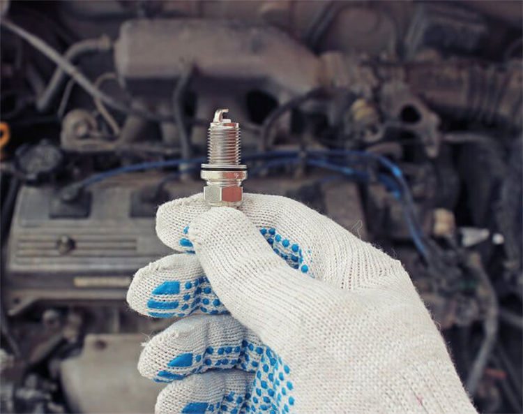 Bad Spark Plug Symptoms