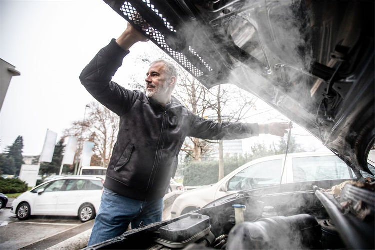 Why Is My Car Overheating in the Winter?